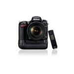 Meike MK-DR750 2.4g Wireless Remote Control Battery Grip for Nikon D750