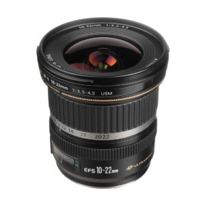 Canon_EF-S_10-22mm_f_3_5-4_5_USM_001 The Canon EF-S 10-22mm f/3.5-4.5 USM lens is upright against a white background.