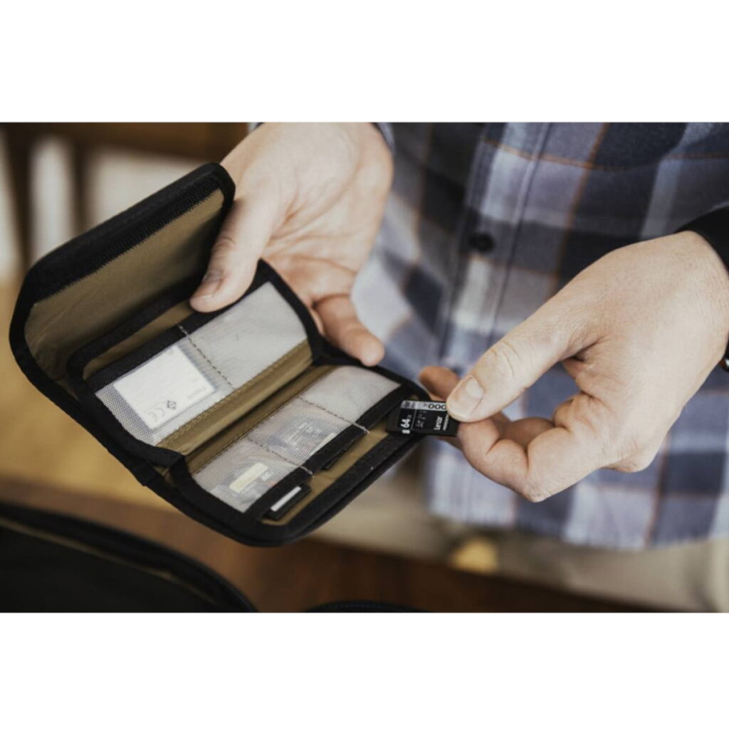 Gomatic Peter McKinnon Memory Card Case Gomatic Peter McKinnon Memory Card Case