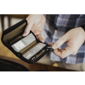 Gomatic Peter McKinnon Memory Card Case Gomatic Peter McKinnon Memory Card Case