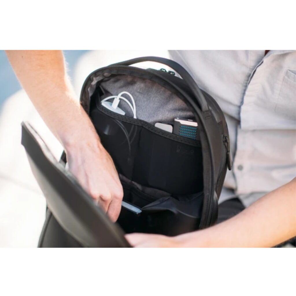 Gomatic Navigator Backpack 15L Black Gomatic Navigator Backpack 15L Black