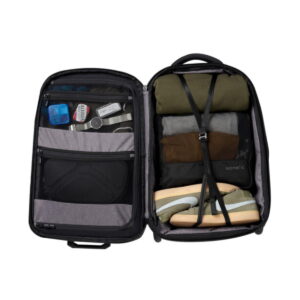 Gomatic Navigator Carry-On 37L Black Gomatic Navigator Carry-On 37L Black