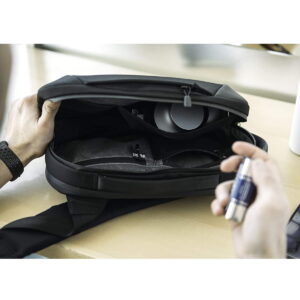 Gomatic Navigator Sling 6L Black Gomatic Navigator Sling 6L Black