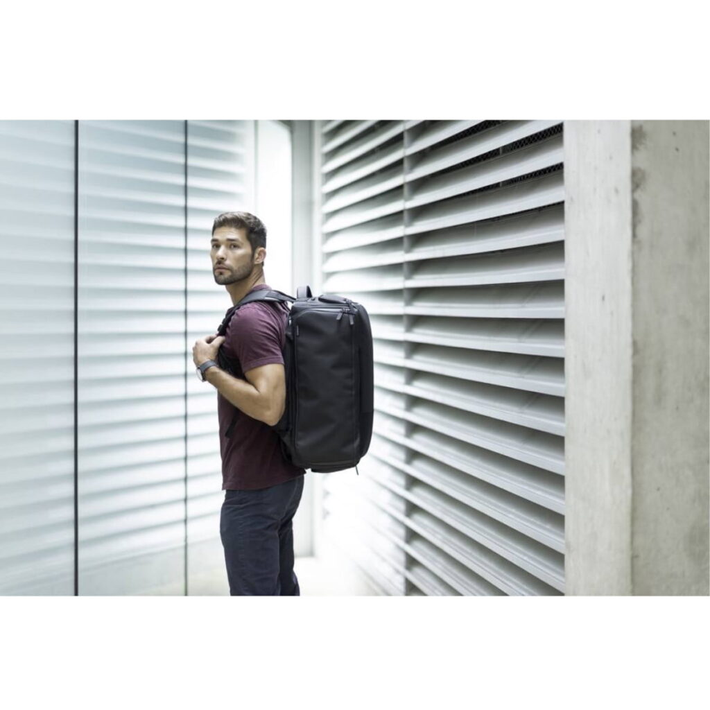 Gomatic 40L Travel Bag V2 Gomatic 40L Travel Bag V2