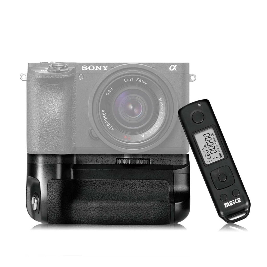 Meike MK-A6300 Pro Battery Grip for Sony A6400 A6300 A6000 Cameras with Remote Controller Meike MK-A6300 Pro Battery Grip for Sony A6400 A6300 A6000 Cameras with Remote Controller
