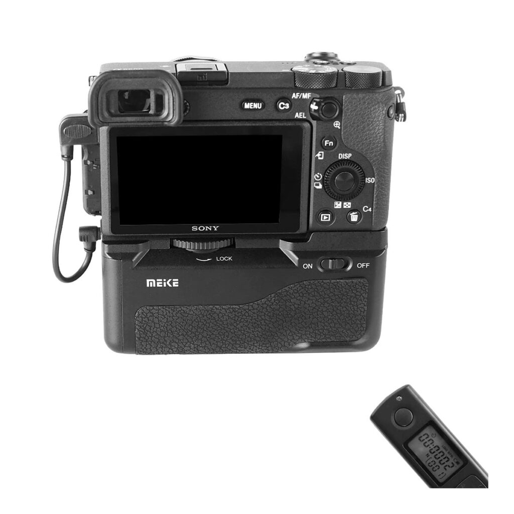 Meike MK-A6600 Pro Battery Grip for Sony A6600 Camera with Remote Controller Meike MK-A6600 Pro Battery Grip for Sony A6600 Camera with Remote Controller