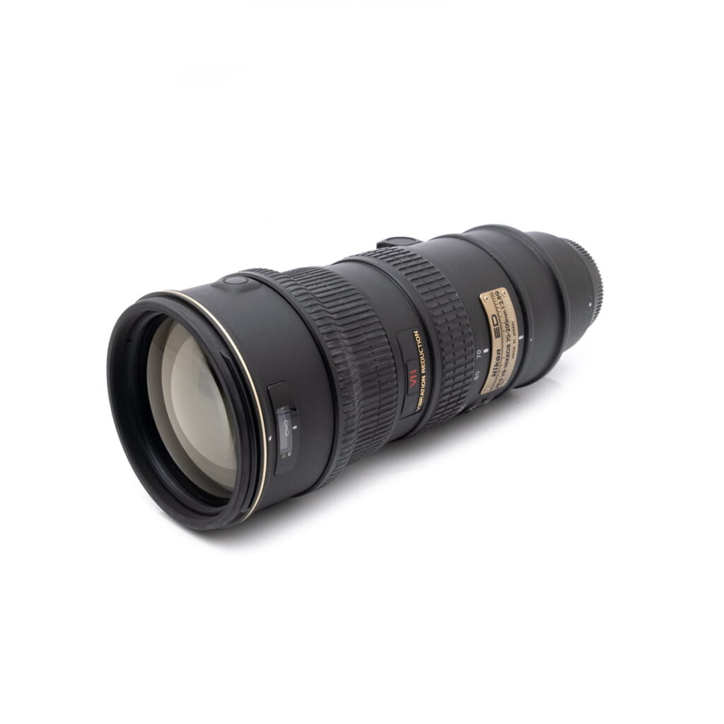 nikon_70-200-2 Nikon AF-S Nikkor 70-200mm f/2.8G VR - Käytetty