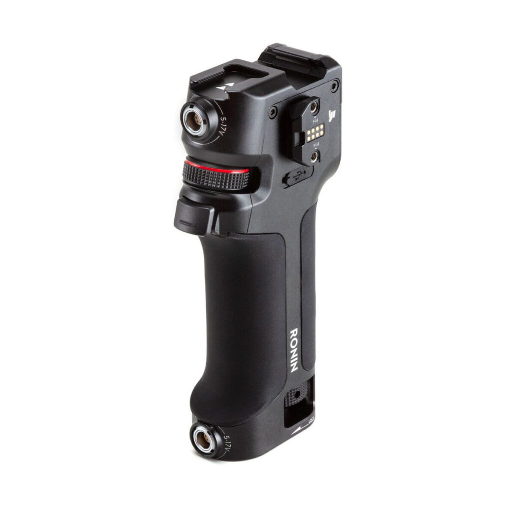 DJI-Tethered-Control-Handle-for-RS-2-05 Musta DJI Tethered Control Handle RS 2:lle, jossa on "RONIN"-brändi sekä useita painikkeita, säätimiä ja liitäntäportteja kädensijassa.