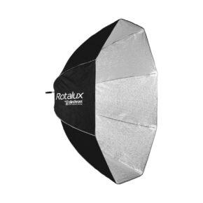 Elinchrom_Rotalux_150cm_Indirect_Softbox_001 Elinchrom Rotalux 150cm Indirect Softbox, musta ja hopeinen valonmuokkain, jota käytetään valon hajottamiseen valokuvausstudioissa, on esillä valkoista taustaa vasten.
