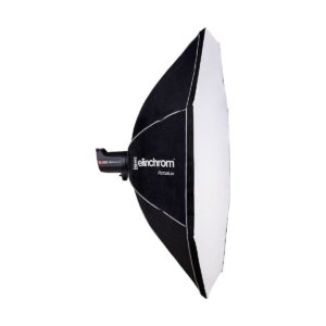 Elinchrom_Rotalux_Octabox_175cm_001 Elinchrom Rotalux Octabox 175cm, mustavalkoinen, salamalaite kiinnitettynä, on kuvattu valkoista taustaa vasten.