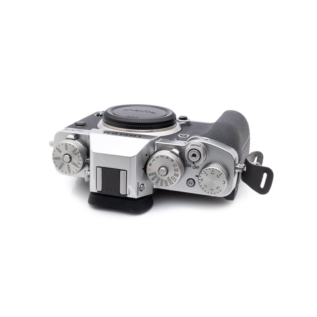 fujifilm_xt3-4 Fujifilm X-T3 Hopea (SC 4900, takuu 6kk, sis.ALV24%) - Käytetty