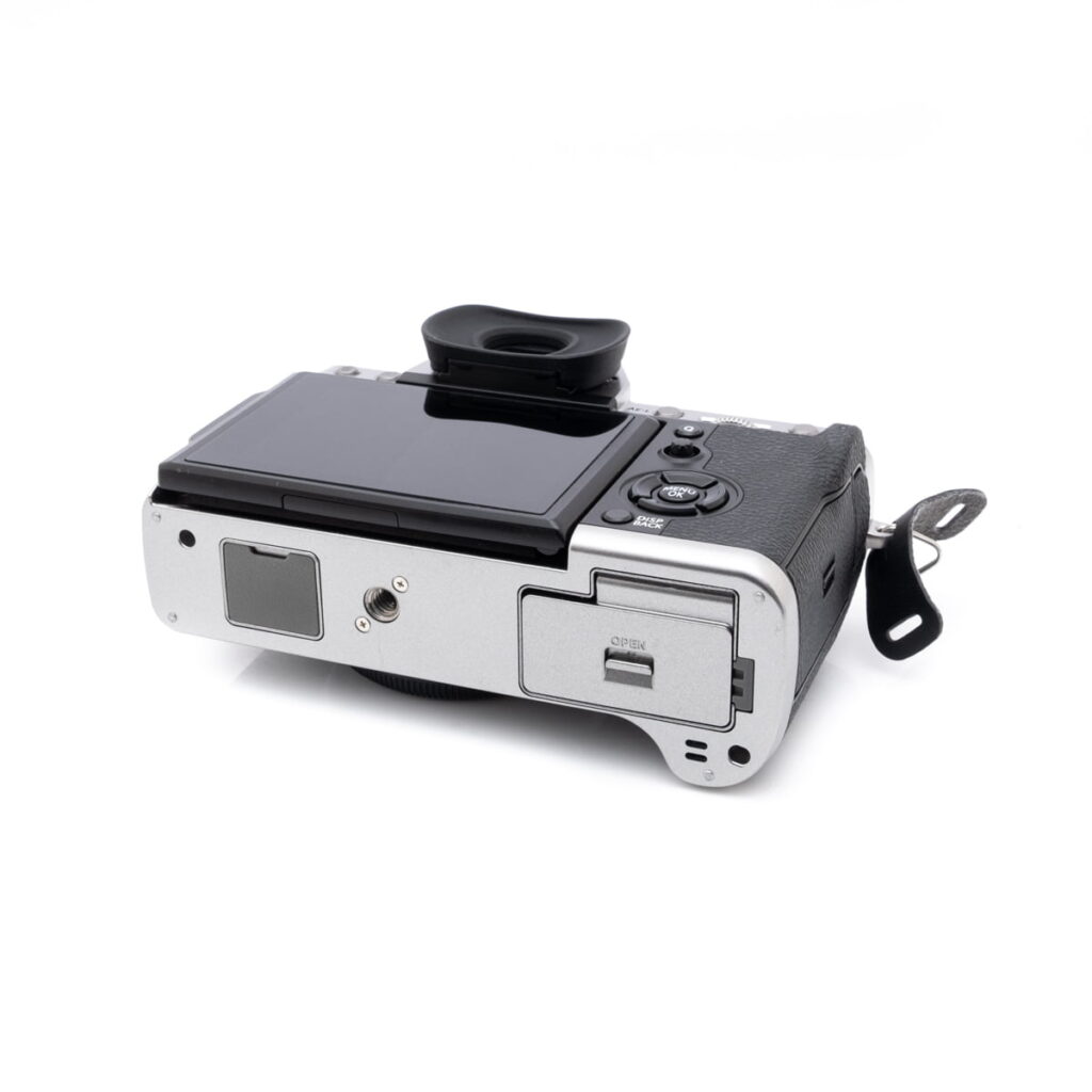 fujifilm_xt3-5 Fujifilm X-T3 Hopea (SC 4900, takuu 6kk, sis.ALV24%) - Käytetty