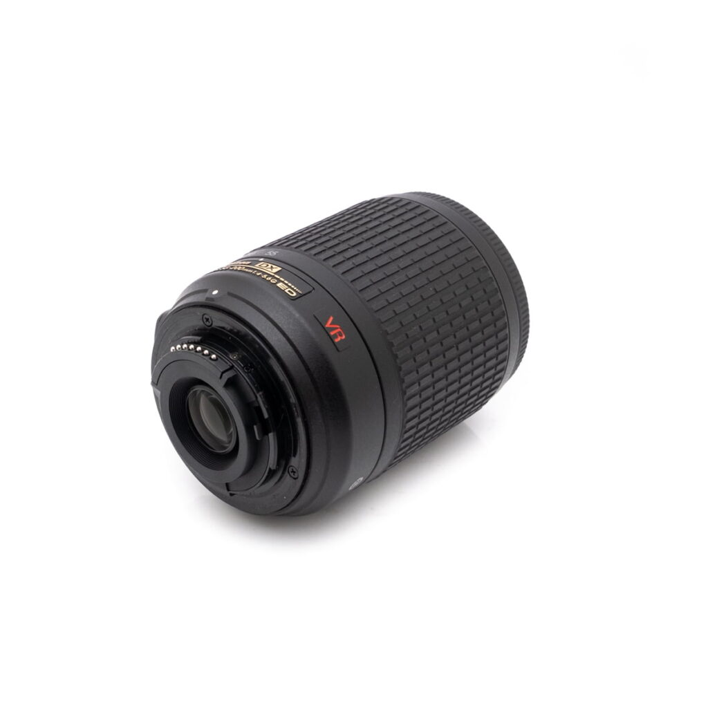 nikon_55-200-3 Nikon AF-S Nikkor DX 55-200mm f/4-5.6 G ED - Käytetty