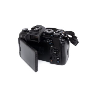 olympus_em1markii-3 Olympus OM-D E-M1 Mark II (SC 700, Kunto K4.5)- Käytetty