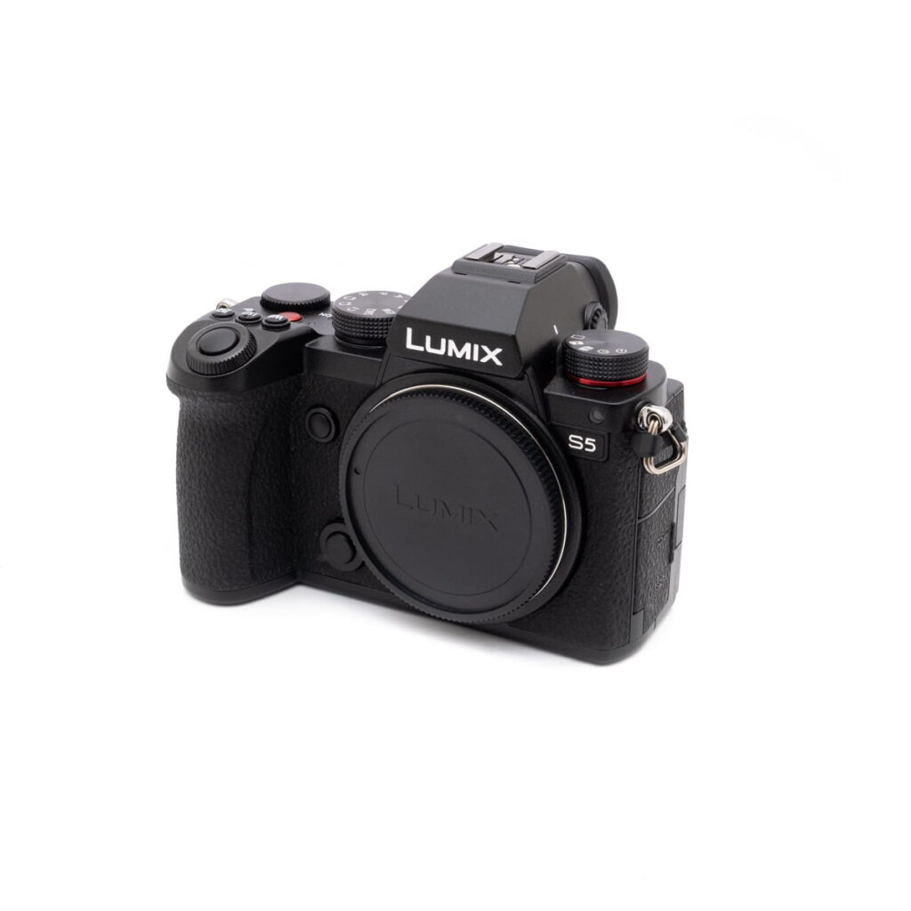panasonic_s5 Panasonic Lumix DC-S5 (SC 3300, Kunto K4.5, sis.ALV24%) - Käytetty