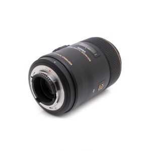 sigma_105-3 Sigma 105mm f/2.8 DG Macro HSM OS Nikon F - Käytetty