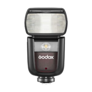 Godox-Ving-V860-III-TTL---Nikon-3 Godox Ving V860 III TTL -salama Nikon kameroille on suorakulmainen salamapää, sen alla pyöreä sensori ja Godoxin logo mustapunaisessa rungossa valkoista taustaa vasten.