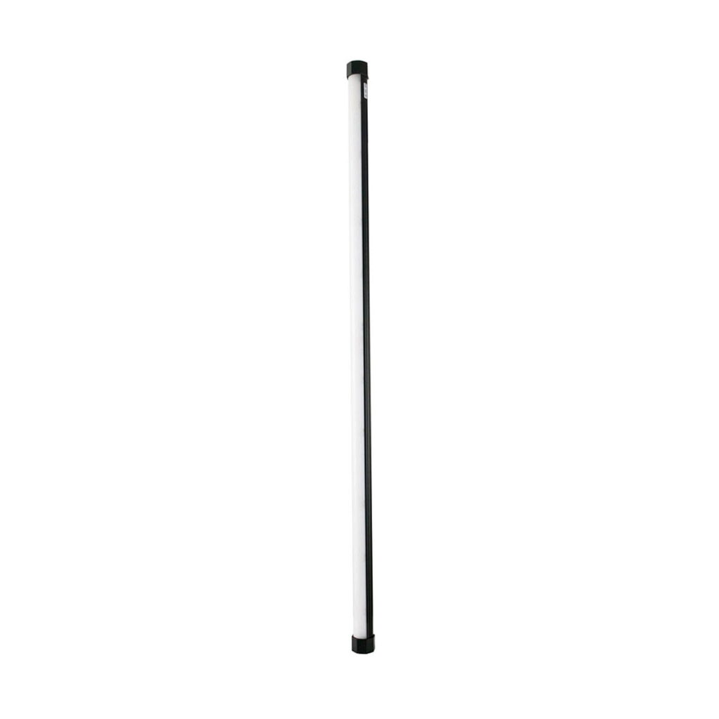 NANLITE PavoTube II 30X 1kit on pitkä, sylinterimäinen LED-valoputki, jossa on valkoinen keskusta ja mustat päätykappaleet, jotka näkyvät pystysuorassa valkoista taustaa vasten.