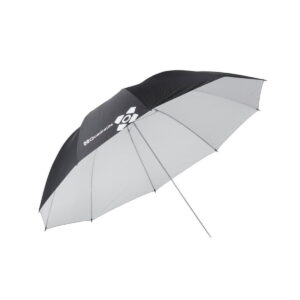 Quadralite_150_White_Umbrella_001 Quadralite 150cm valkoisessa sateenvarjossa on suuri mustavalkoinen kuvio, jossa on metallinen varsi, ja se näkyy tavallisella valkoisella pohjalla.