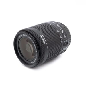 Canon EF-S 18-55mm f/3.5-5.6 IS STM - Käytetty