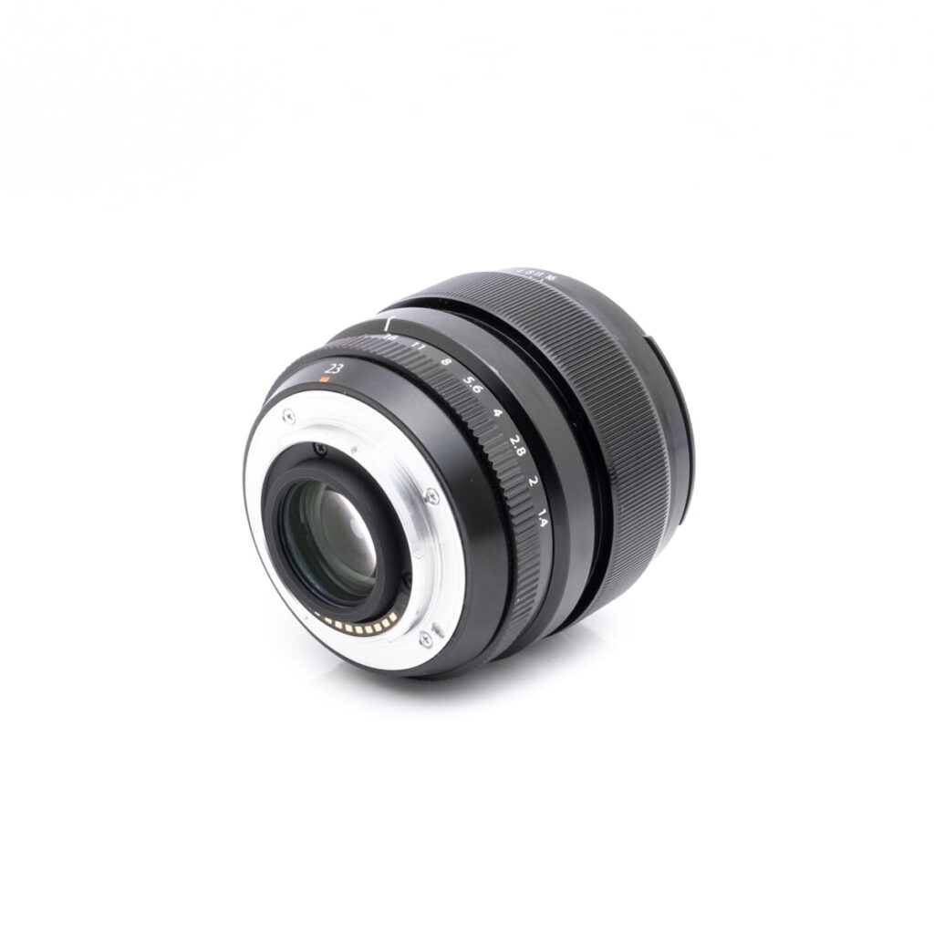Fujifilm Fujinon XF 23mm f/1.4 R (sis.ALV24%) - Käytetty