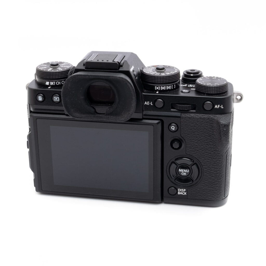 fuji_x-t3-2 Fujifilm X-T3 (SC 12100, sis.ALV24%) - Käytetty