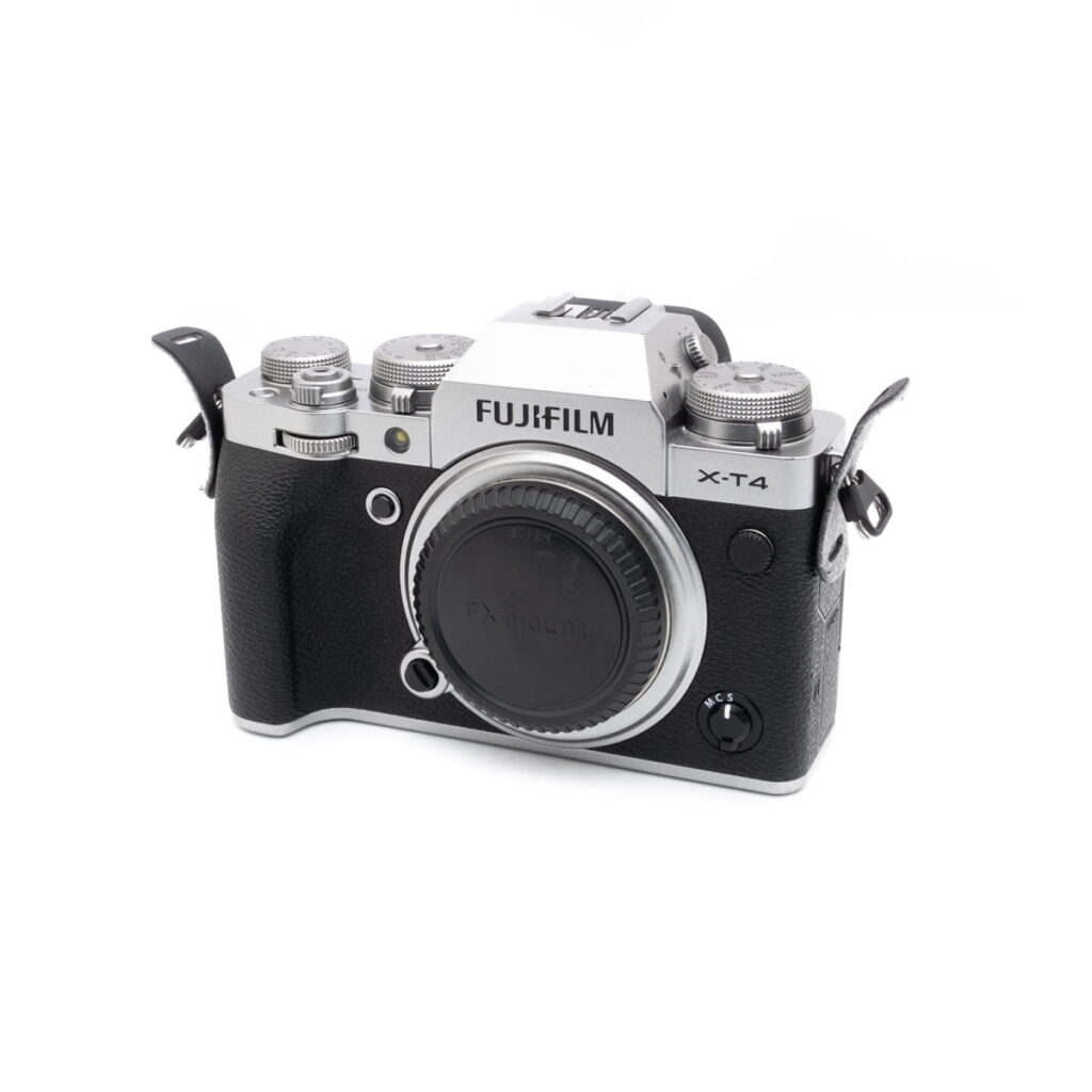 fujifilm_x-t4 Fujifilm X-T4 Hopea (SC 19000) - Käytetty