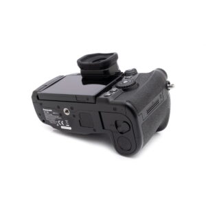 lumix_g9-4 Panasonic Lumix G9 (SC 1700, takuu 12kk, Kunto K5) - Käytetty