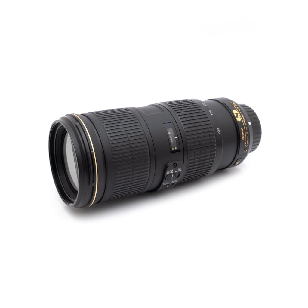 nikon_70-200-2 Nikon AF-S Nikkor 70-200mm f/4 G ED VR - Käytetty