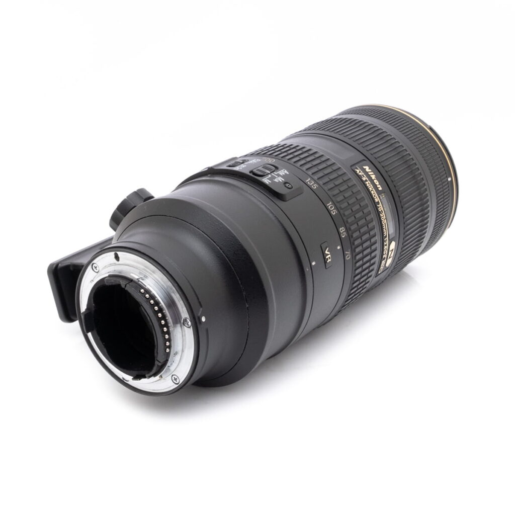 nikon_70-200-3 Nikon AF-S Nikkor 70-200mm f/2.8 G II ED VR - Käytetty