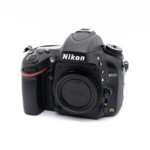Nikon D600 (SC 9400) - Käytetty