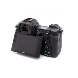 Nikon Z6 (SC 19500, Takuu 12kk) - Käytetty
