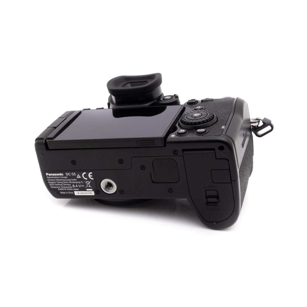 Panasonic Lumix DC-S5 (SC 1100, Kunto K4.5, sis.ALV24%) - Käytetty