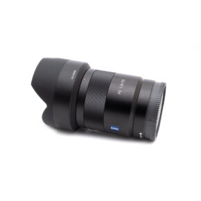 Sony FE Sonnar T* 55mm f/1.8 ZA (Kunto K5)- Käytetty