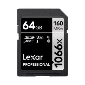 Lexar-Pro-1066x-U3-UHS-I-R160-W70-64GB-3 Kuvassa on Lexar Pro 1066x U3 UHS-I R160/W120 512GB muistikortti. Kortissa on pääosin musta muotoilu, jossa on hopeinen ja valkoinen merkintä.