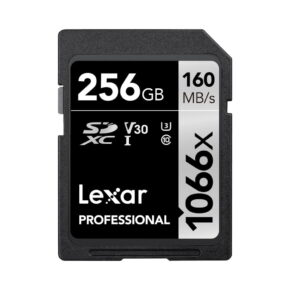 Lexar-Pro-1066x-U3-UHS-II-R160-W120-256GB-2 Lexar Pro 1066x U3 UHS-I R160/W120 256GB -muistikortti tarjoaa 256 Gt:n kapasiteetin, jopa 160 Mt/s lukunopeuden ja V30-, U3- ja Class 10 -luokituksen.