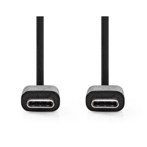 Nedis_USB_C-USB_C_1_metri_001 Kaksi Nedis USB C - USB C 1 metrin mustaa kaapelia, joissa on pyöreät päät, on asetettu vierekkäin valkoiselle taustalle liittimet eteenpäin.