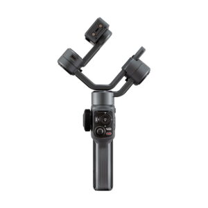 Zhiyun_Smooth_5_001 Zhiyun Smooth 5 älypuhelimille on musta käsikameran gimbal-stabilisaattori, jossa on joystick, ohjauspainikkeet ja säädettävä kolmiakselinen kiinnitys, kuvassa valkoista taustaa vasten.