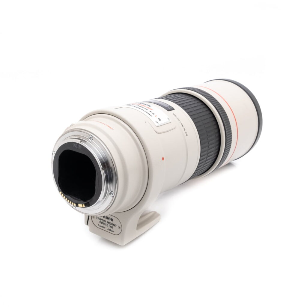 canon_300mm-3 Canon EF 300mm f/4 L IS USM - Käytetty