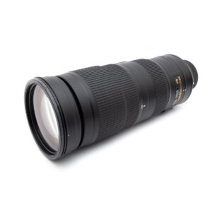 Nikon AF-S Nikkor 200-500mm f/5.6E ED VR (Kunto K4.5, takuu 6kk) - Käytetty