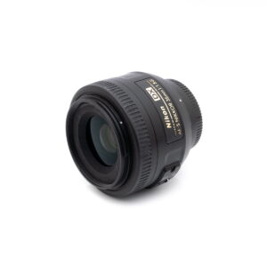 nikon_35-2 Nikon AF-S Nikkor 35mm f/1.8 G DX - Käytetty
