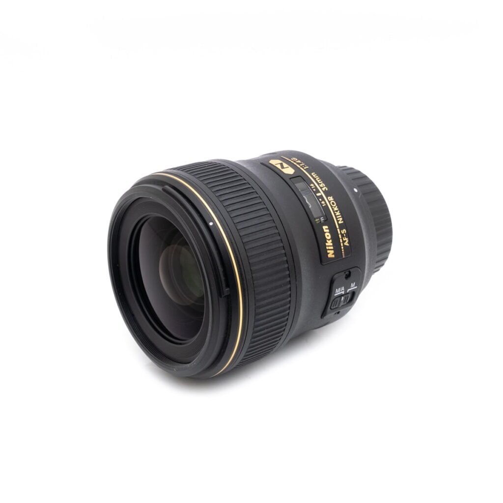 nikon_35-2 Nikon AF-S Nikkor 35mm f/1.4 G (Kunto K5) - Käytetty
