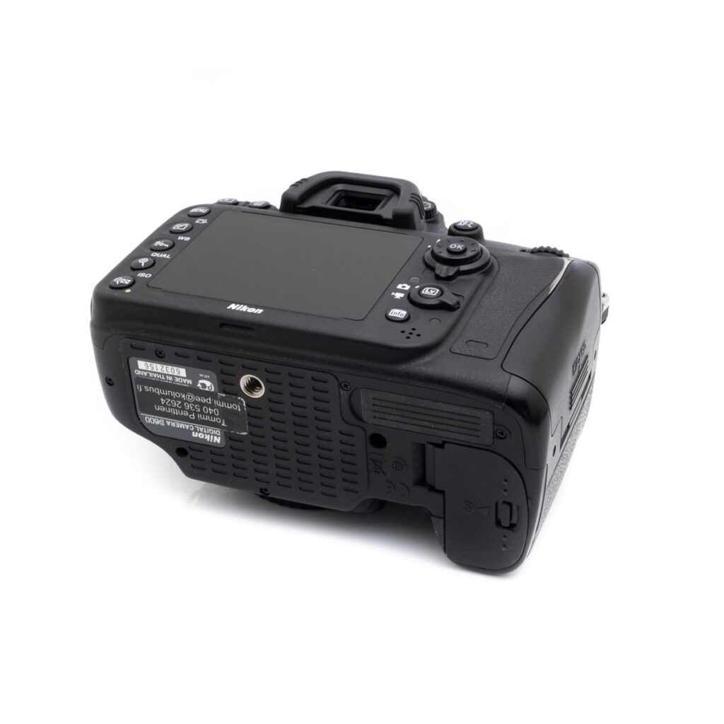 nikon_d600-4 Nikon D600 (SC 43000, sis.ALV24%) - Käytetty