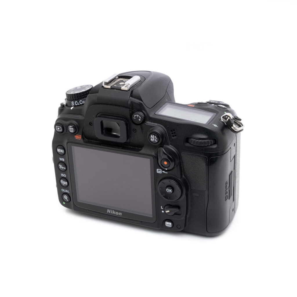 nikon_d7000-2 Nikon D7000 (SC 34000) - Käytetty