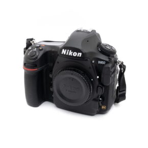 Nikon D850 (SC 25000, sis.ALV24%) - Käytetty