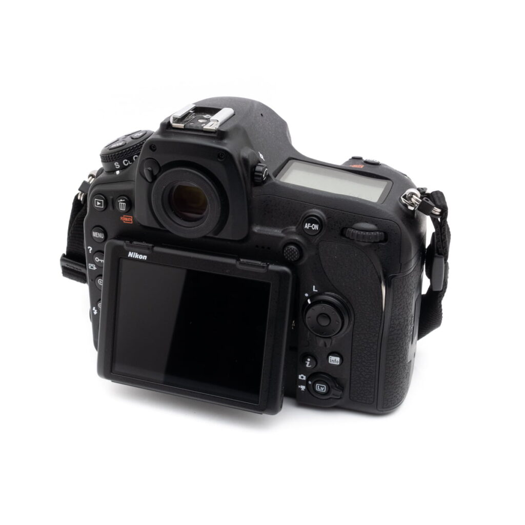 nikon_d850-3 Nikon D850 (SC 25000, sis.ALV24%) - Käytetty