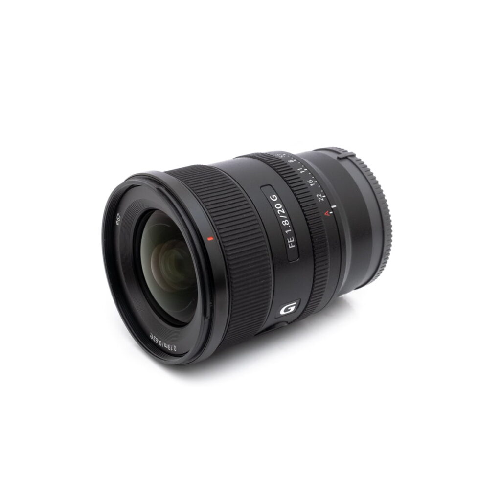 Sony FE 20mm f/1.8 G (Kunto K5)- Käytetty