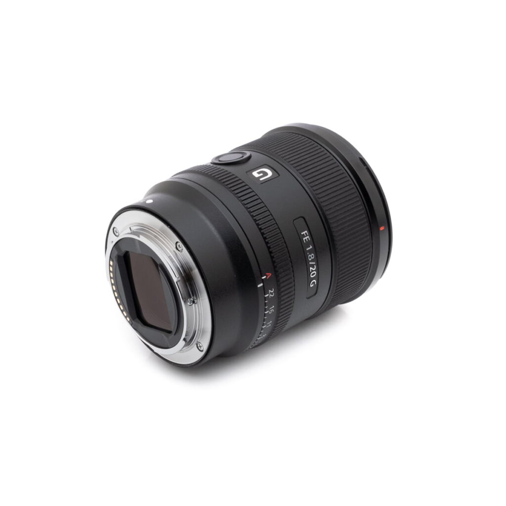 Sony FE 20mm f/1.8 G (Kunto K5)- Käytetty