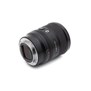 Sony FE 20mm f/1.8 G (Kunto K5)- Käytetty