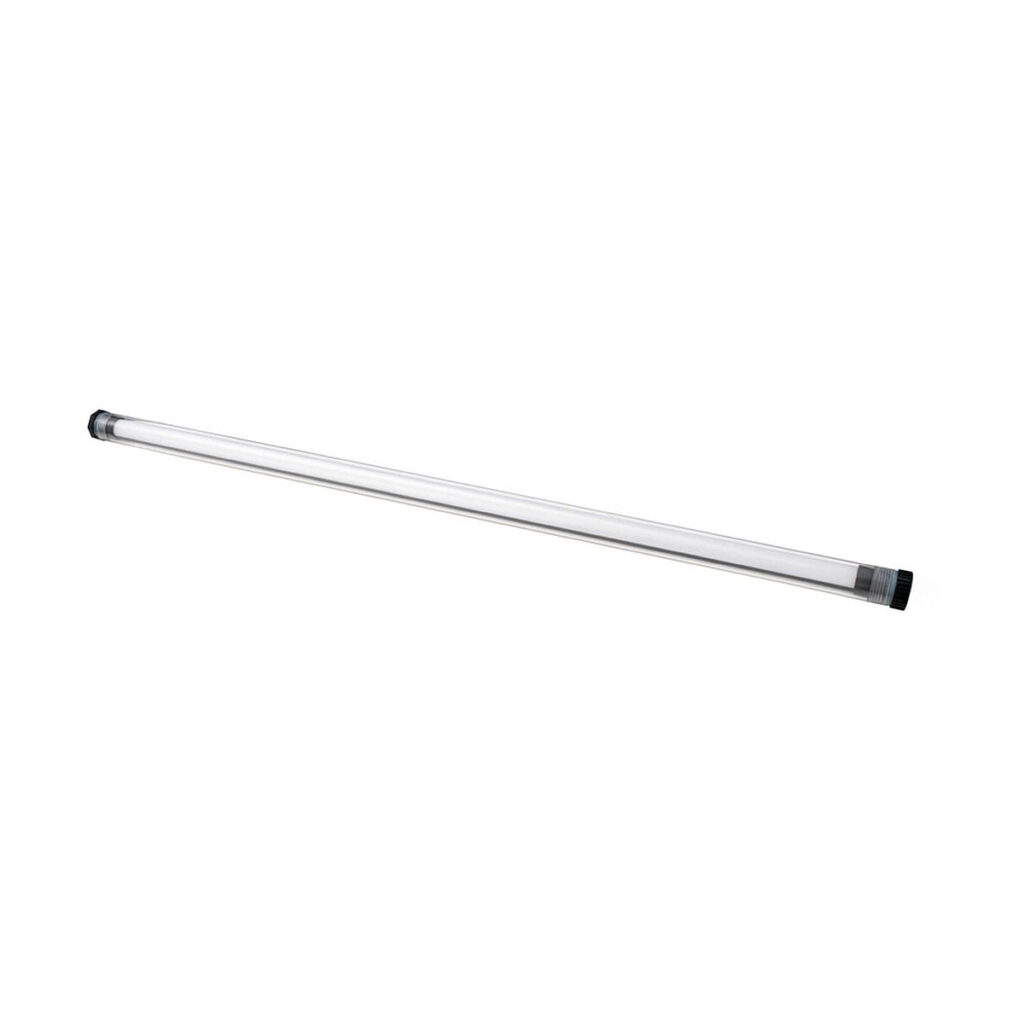 NANLITE_Waterproof_Tube_for_PavoTube_II_30X_002 NANLITE Waterproof Tube for PavoTube II 30X on kirkas, lieriömäinen putki, jossa on mustat päätykorkit ja joka näkyy valkoisella pohjalla.